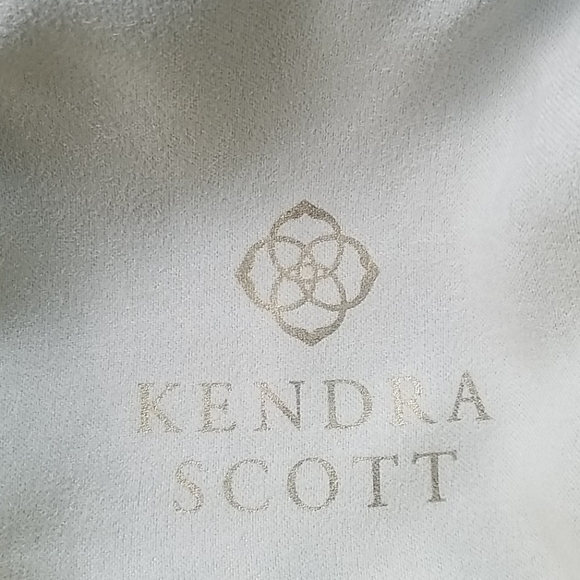 💜 Kendra Scott Elton Gold Cuff Bracelet - Picture 3 of 5